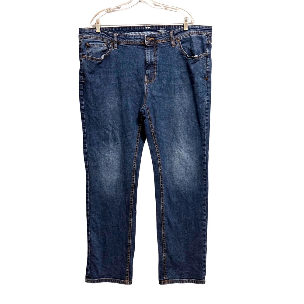 IZOD Mens Relaxed Fit Straight Leg‎ Jeans Blue Denim 40x32 Medium Wash Classic